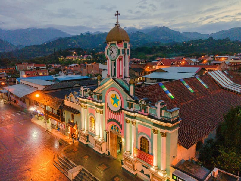 Ecuador travel highlights for FAQ and planning support